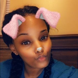 Meet your Posher, Aarionne